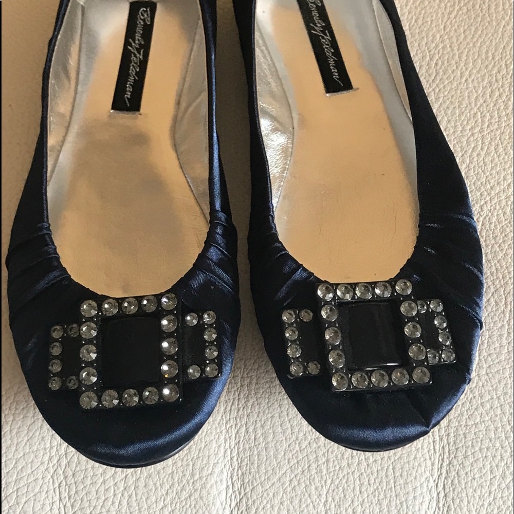NewBeverly Feldman Shoes.Blue shinySatin s 81/2 M.